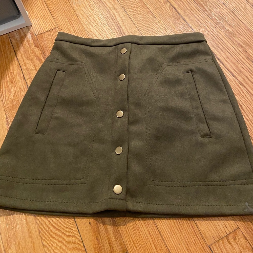 Green skirt